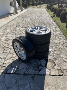 Fabričke rims and pireli tires