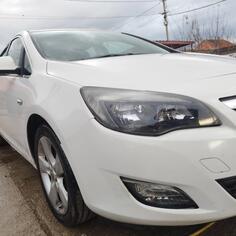 Opel - Astra 1.7 in parts
