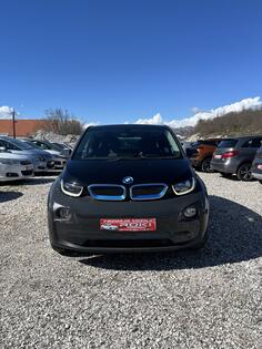 BMW - i3 - elektricni automatik