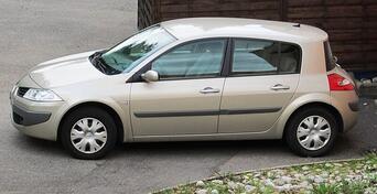 Renault - Scenic 1.5 in parts