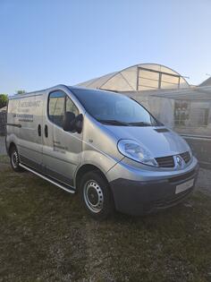 Renault - Trafic 2.0 Dci