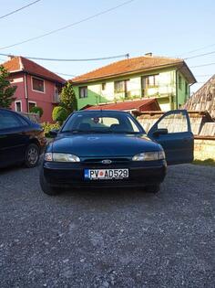 Ford - Mondeo - 1.8