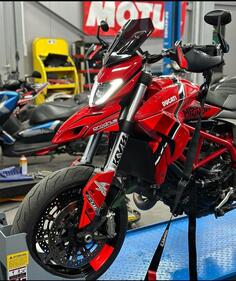 Ducati - Hypermotard 821