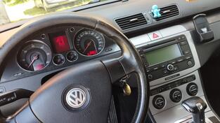Volkswagen - Passat - 2.0 TDI