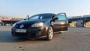 Volkswagen - Golf 5 - 2.0 tdi