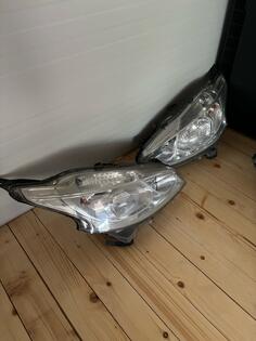 Both headlights for Peugeot - 208    - 2015