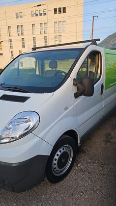 Renault - Trafic 2.0dci