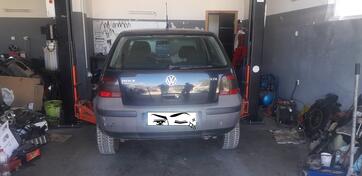 Volkswagen - Golf 4 1.9 TDI in parts