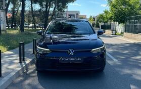 Volkswagen - Golf 8 - 1.0 TSI