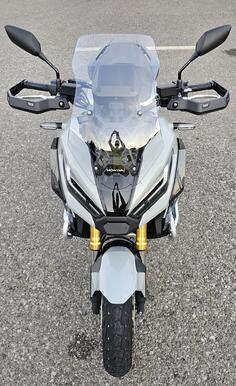 Honda - X-ADV 750