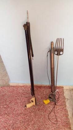Ronilačka puška i harpuni - Oprema za ronjenje