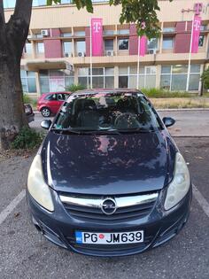 Opel - Corsa - 1.0 b