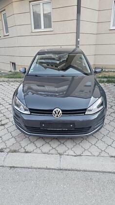Volkswagen - Golf 7 - 1,6 TDI LOUNGE