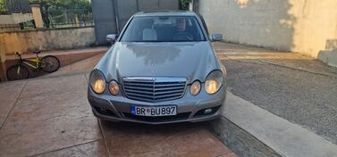 Mercedes Benz - E 200 - 200 cdi