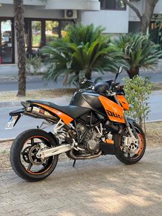 KTM - Superduke 990