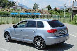 Audi - A3 - 2.0 tdi  3xS-line