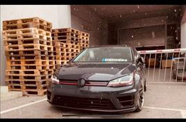 Volkswagen - Golf 7 - 2.0 TDI