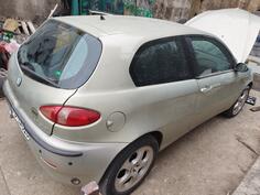 U djelovima Alfa Romeo - 147