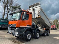 Mercedes Benz - AROCS 3245 8X4 / Kiper