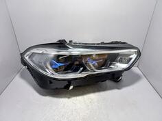 Right headlight for BMW - X5    - 2018