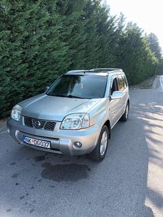 Nissan - X-Trail - 2.2 DCI