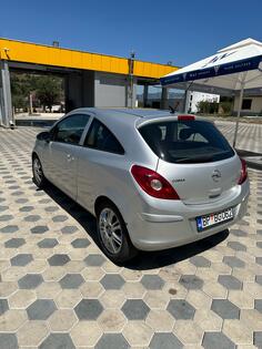 Opel - Corsa