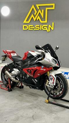 BMW - S1000RR