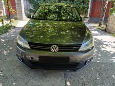 Volkswagen - Jetta - 1.6 tdi