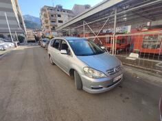 Toyota - Avensis Verso - 2.0