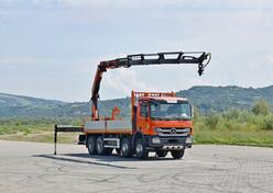 Mercedes Benz - ACTROS 3241 8x4 / Kran PALFINGER