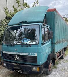 Mercedes Benz - 809