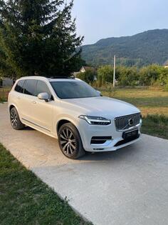 Volvo - XC 90 - B5 2.0 AWD