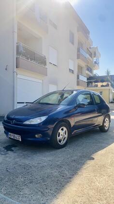 Peugeot - 206 - 1,6 benzin