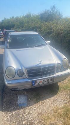 Mercedes Benz - E 250 - 2,5 td