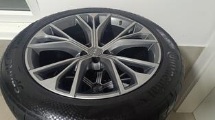 Fabričke rims and Audi Sport tires