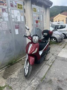 Piaggio - Beverly 300ie