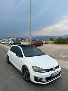 Volkswagen - Golf 7 - 2.0 tdi