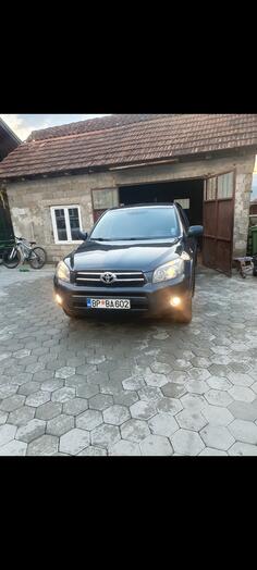 Toyota - RAV 4 - 2.2