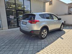 Toyota - RAV 4 - 2.0