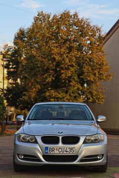 BMW - 320 - 320 D