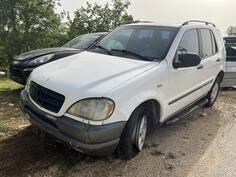 U djelovima Mercedes Benz - ML 320 BENZIN