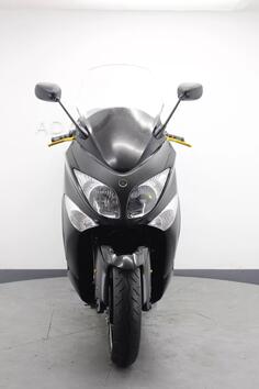 Yamaha - T max