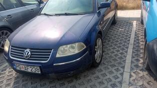 Volkswagen - Passat 19 in parts