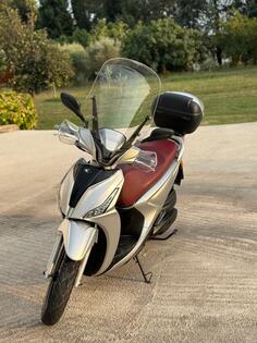 Kymco - People S