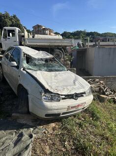 Volkswagen - Golf 4 1.9 85kw in parts