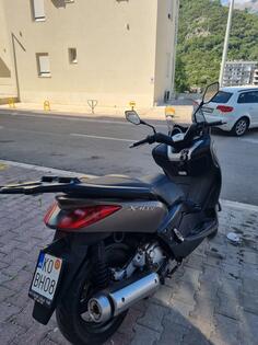 Yamaha - x max