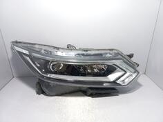 Right headlight for Nissan - Qashqai    - 2018-2021