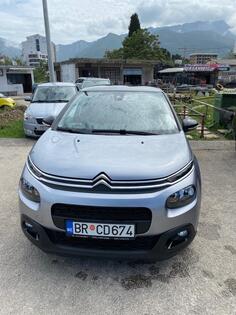 Citroen - C3 - Citroen 1.2 I 82