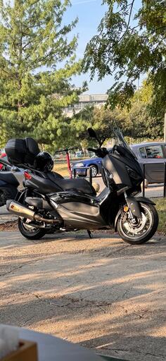 Yamaha - xmax 400