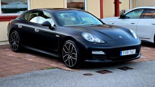 Porsche - Panamera - 4.8 4S